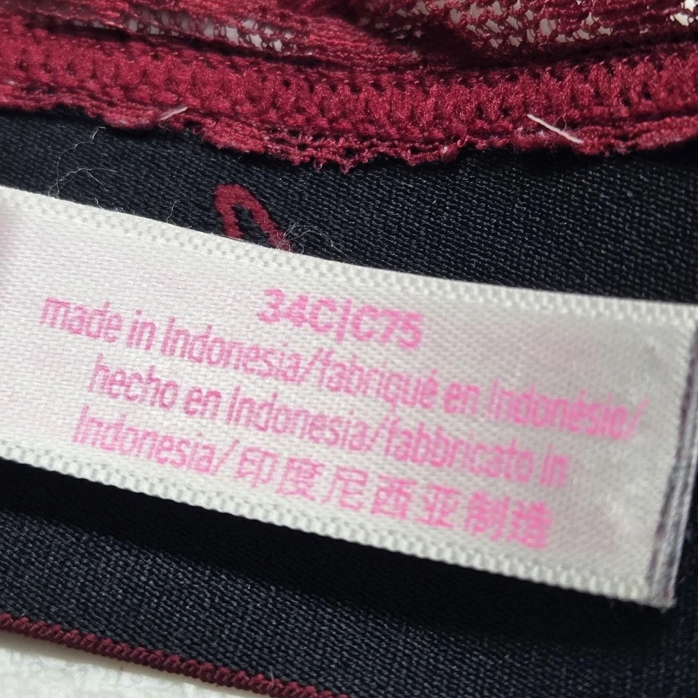 Victorias Secret ***tiny holes
